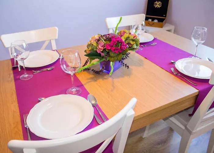 Violet House Your Place To Stay