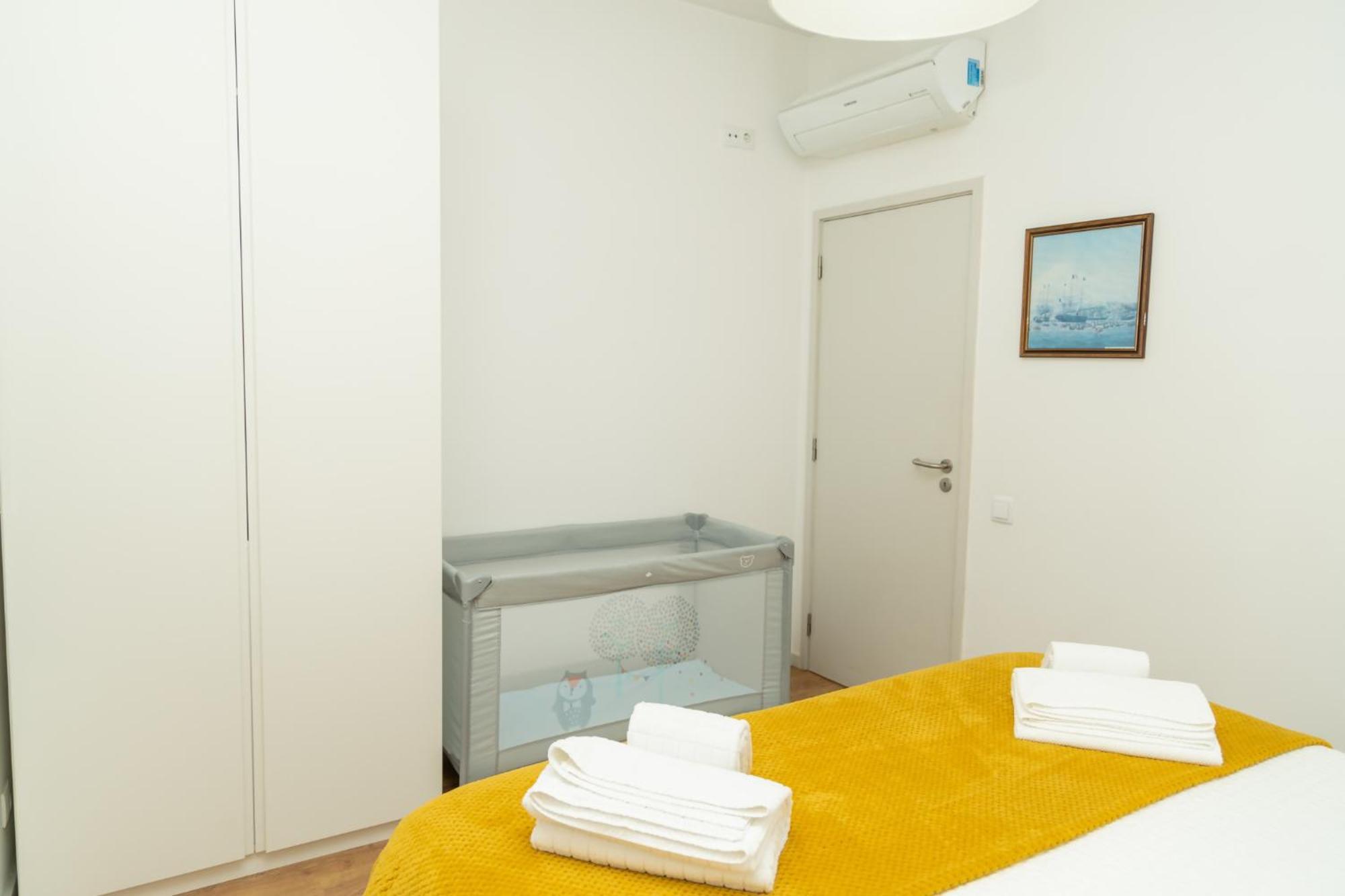 Violet House Your Place To Accommodatie bij particulieren Vila Nova de Gaia